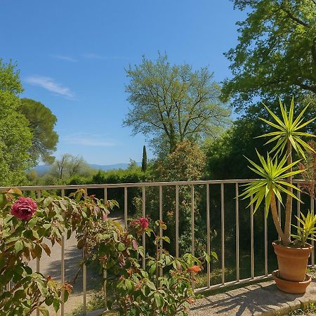 Charmante Maison Avec Jardin Aux Portes Des Gorges De L'Ardeche Saint-Julien-de-Peyrolas Exterior photo